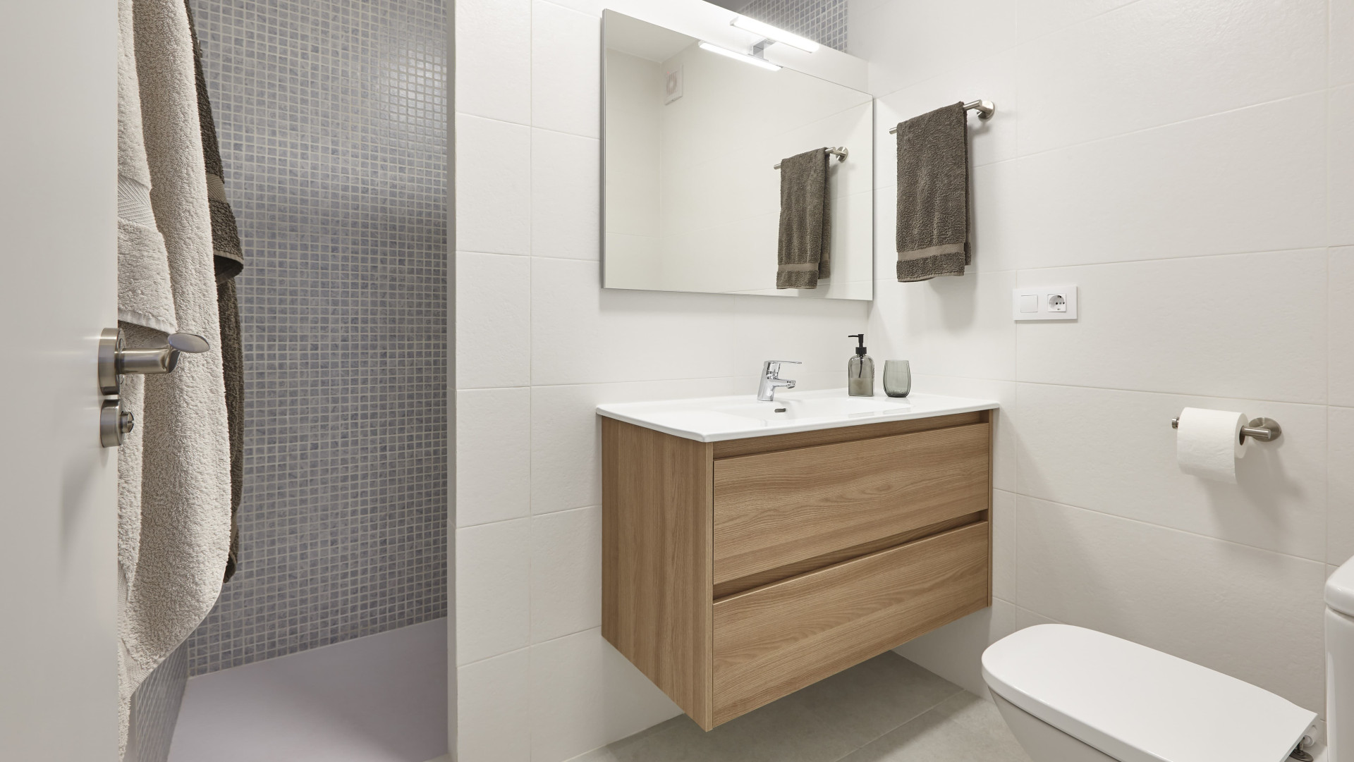 modern bathroom interior with shower and sink in w 2025 01 27 17 25 33 utc 1
